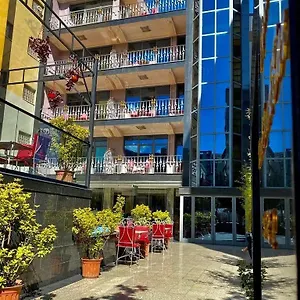Elysee Hotel Tirana